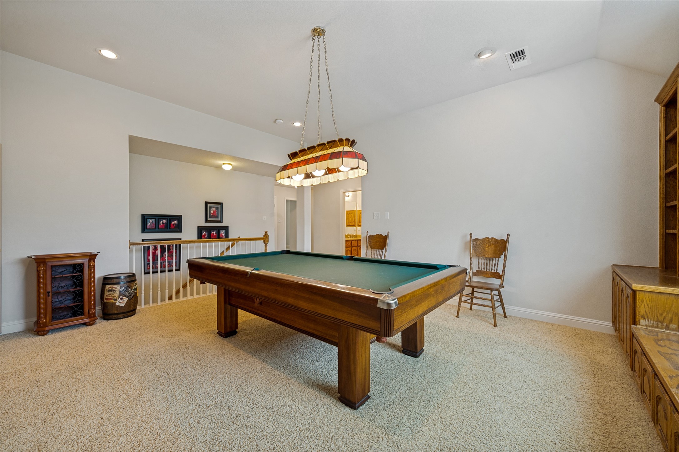 501 Arthur Court