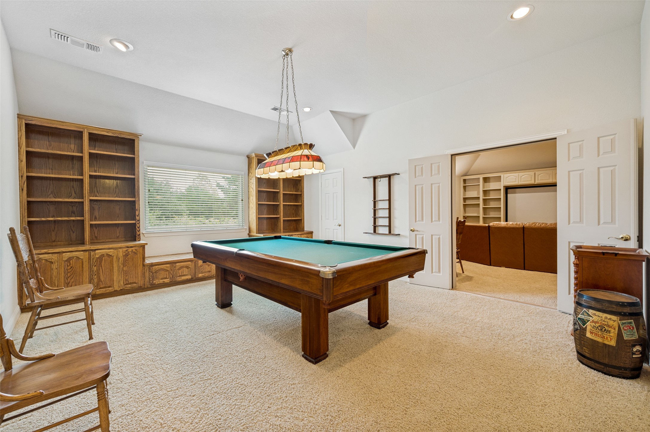 501 Arthur Court