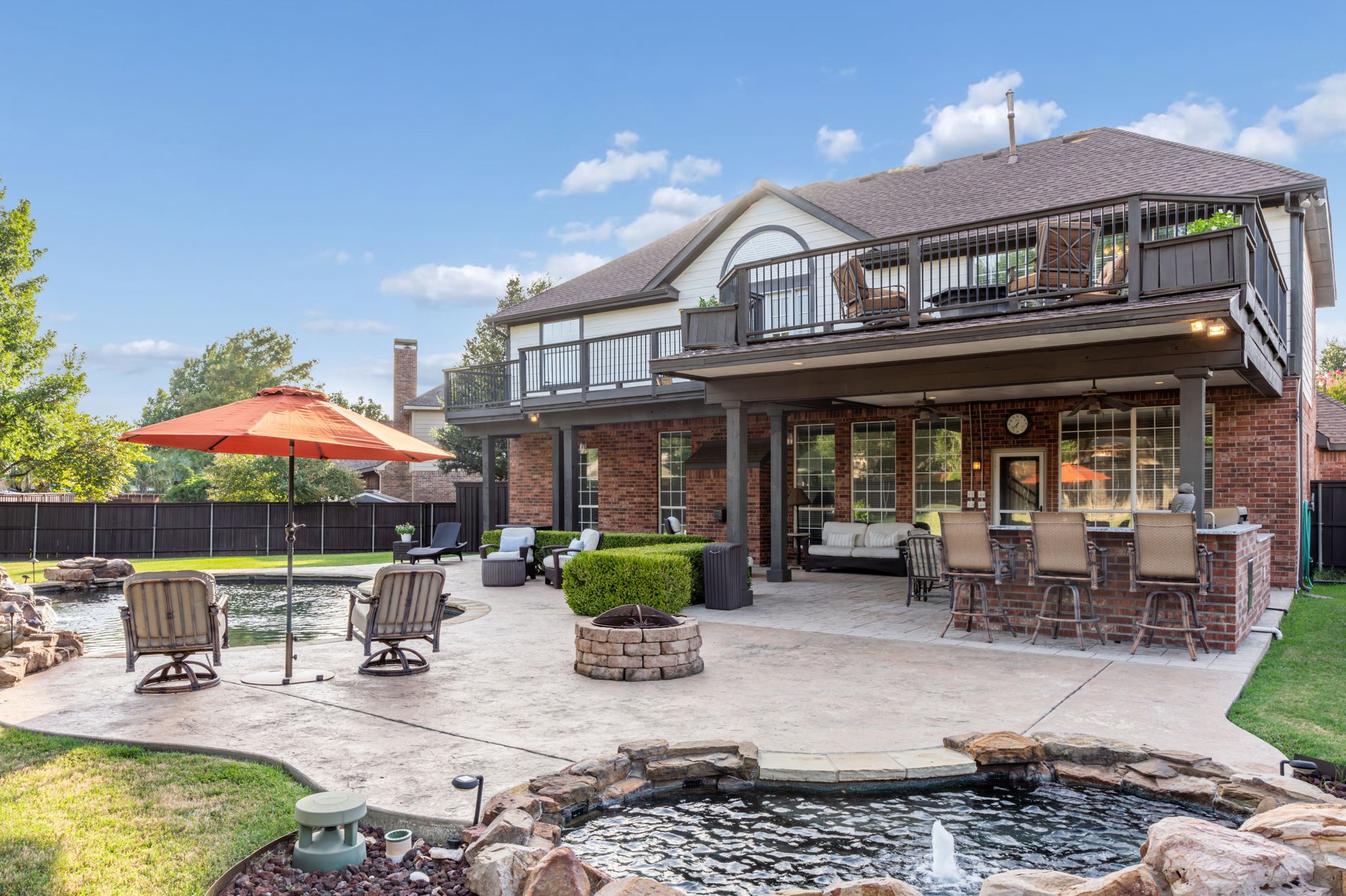 2713 Greenview Drive