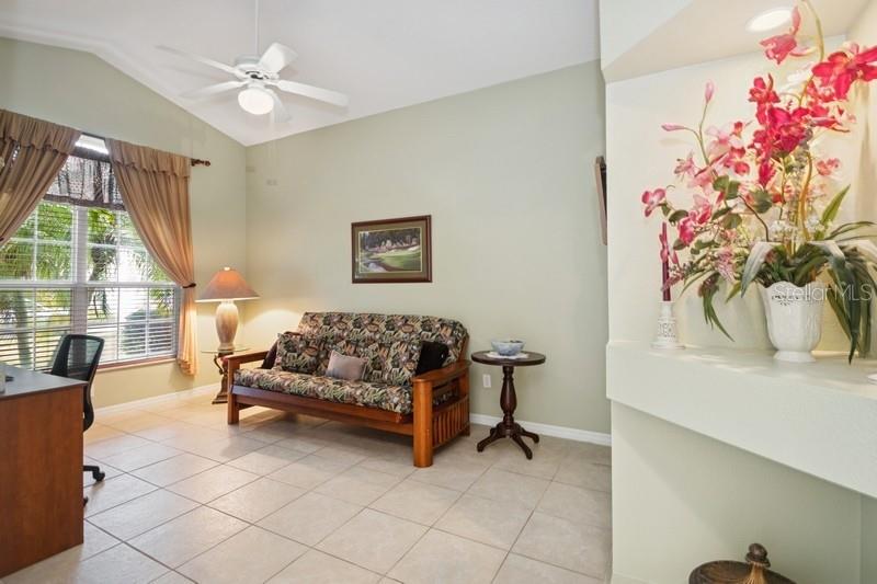 1207 SIESTA KEY CIR