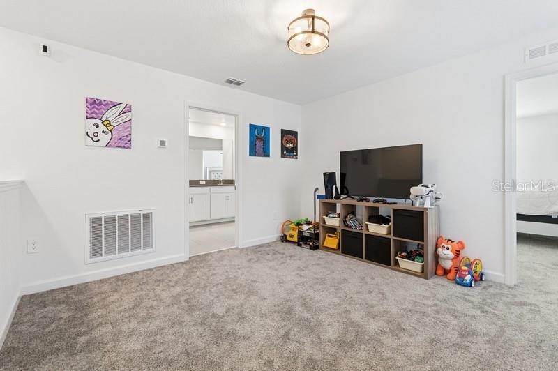 11659 BOLDFACE DR