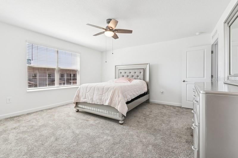 11659 BOLDFACE DR