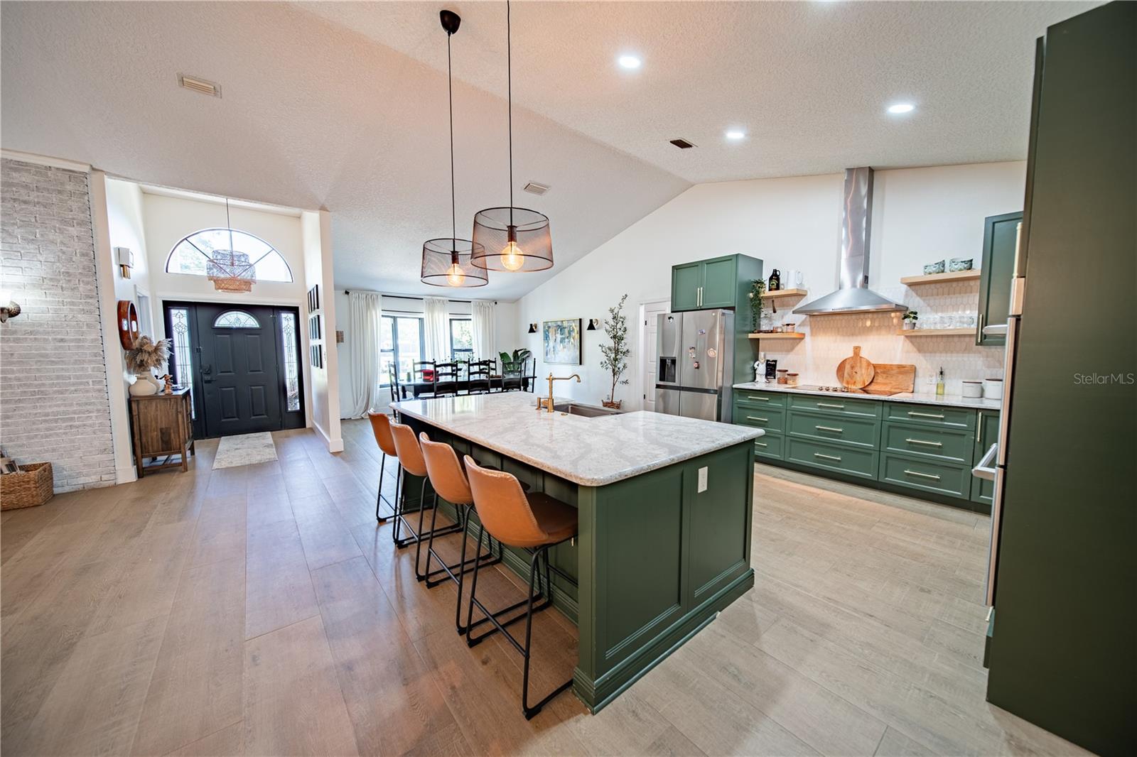 1651 BIG OAK LN
