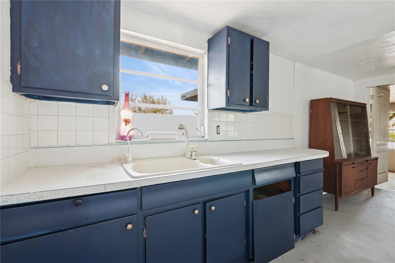 114 SPRING LAKE CIR