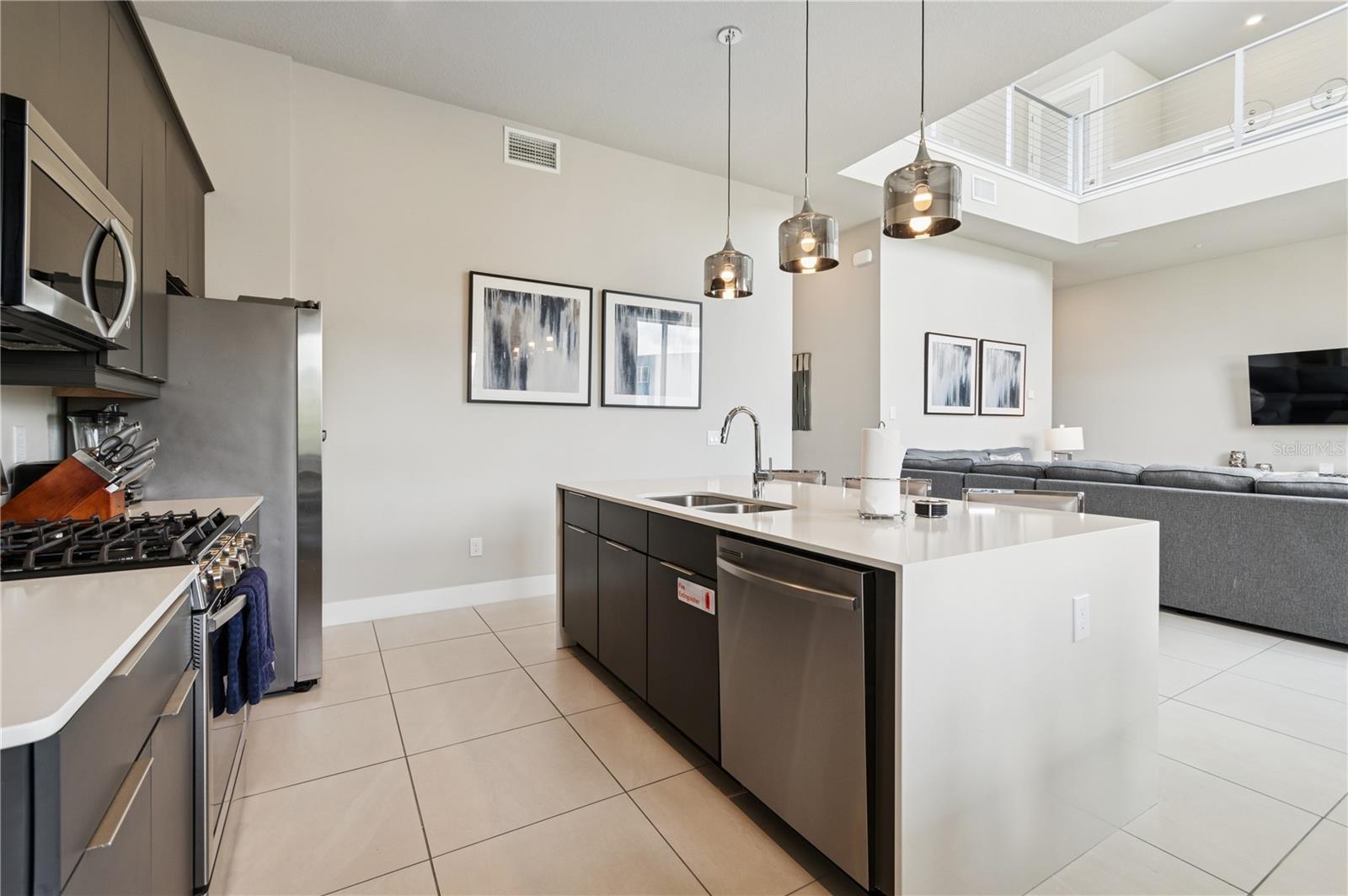 7740 SANDY RIDGE DR #216