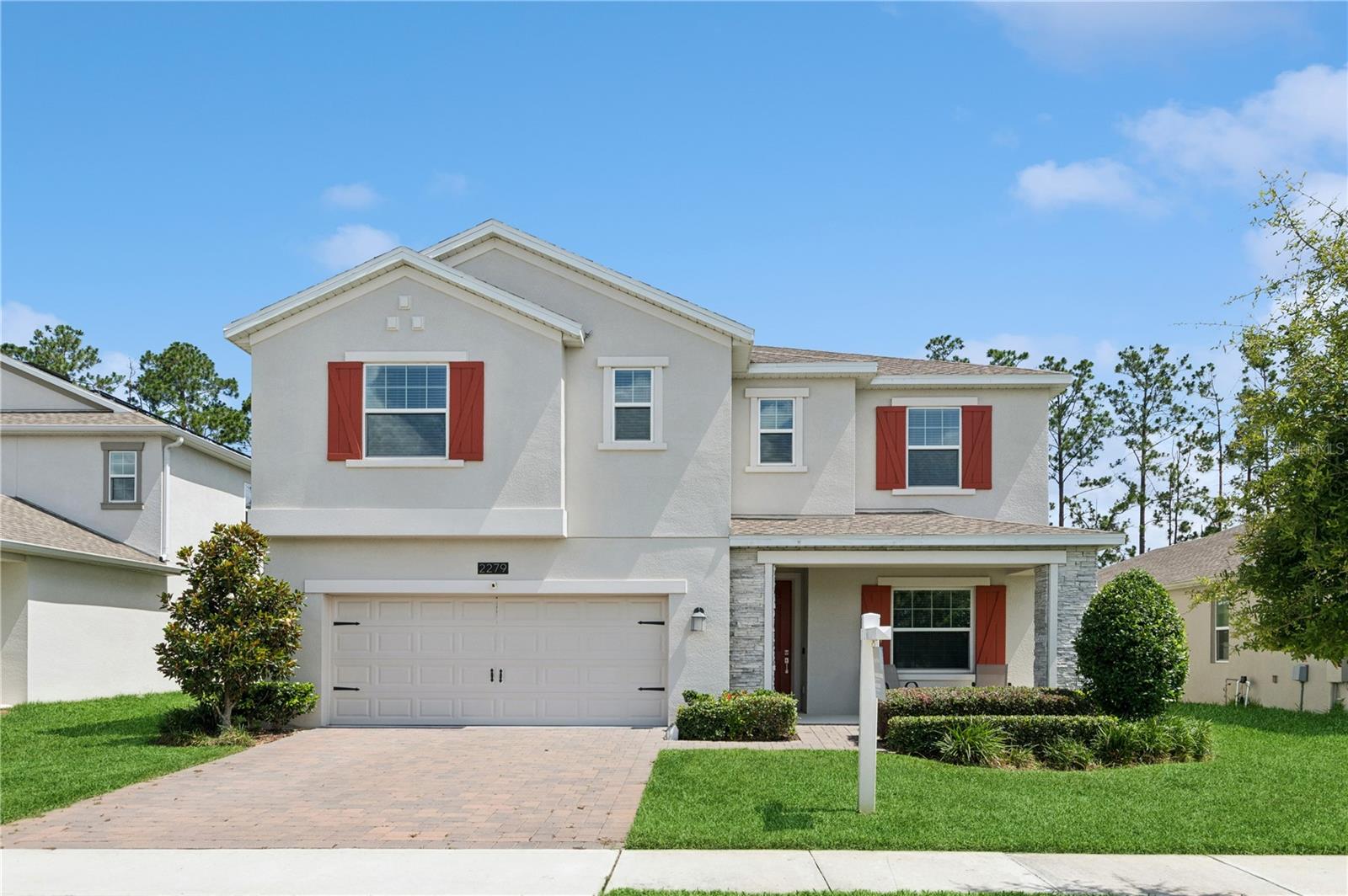 2279 MOUNTAIN PINE ST