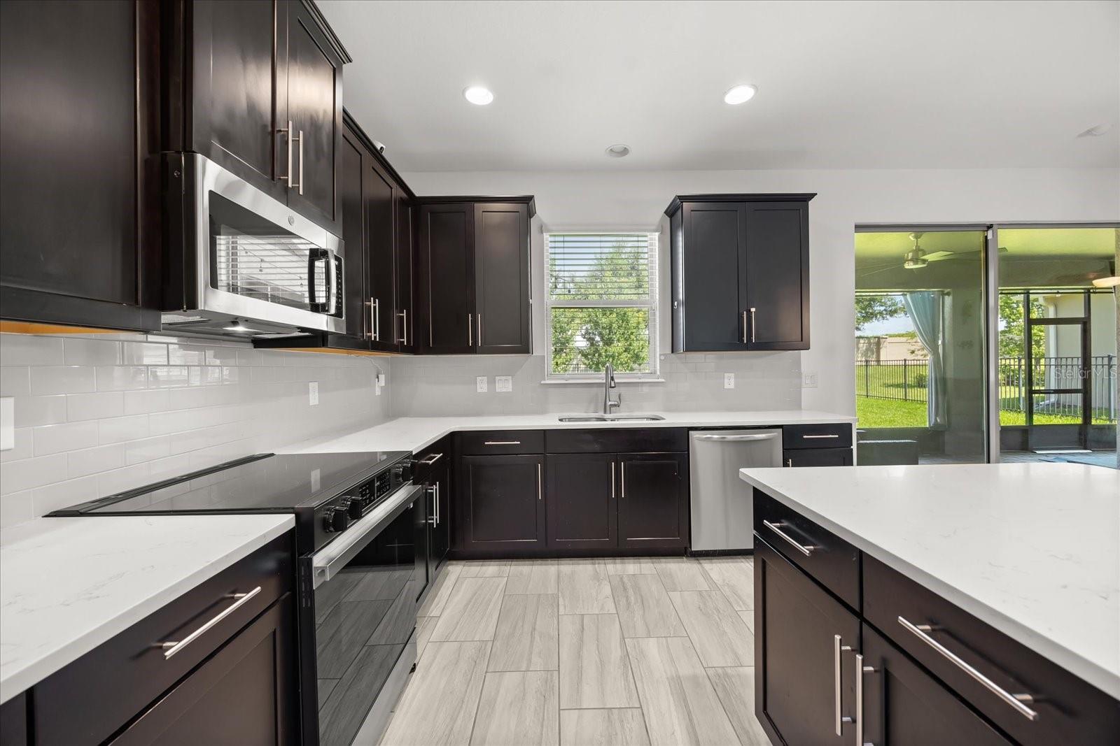 16125 HAMPTON CROSSING DR