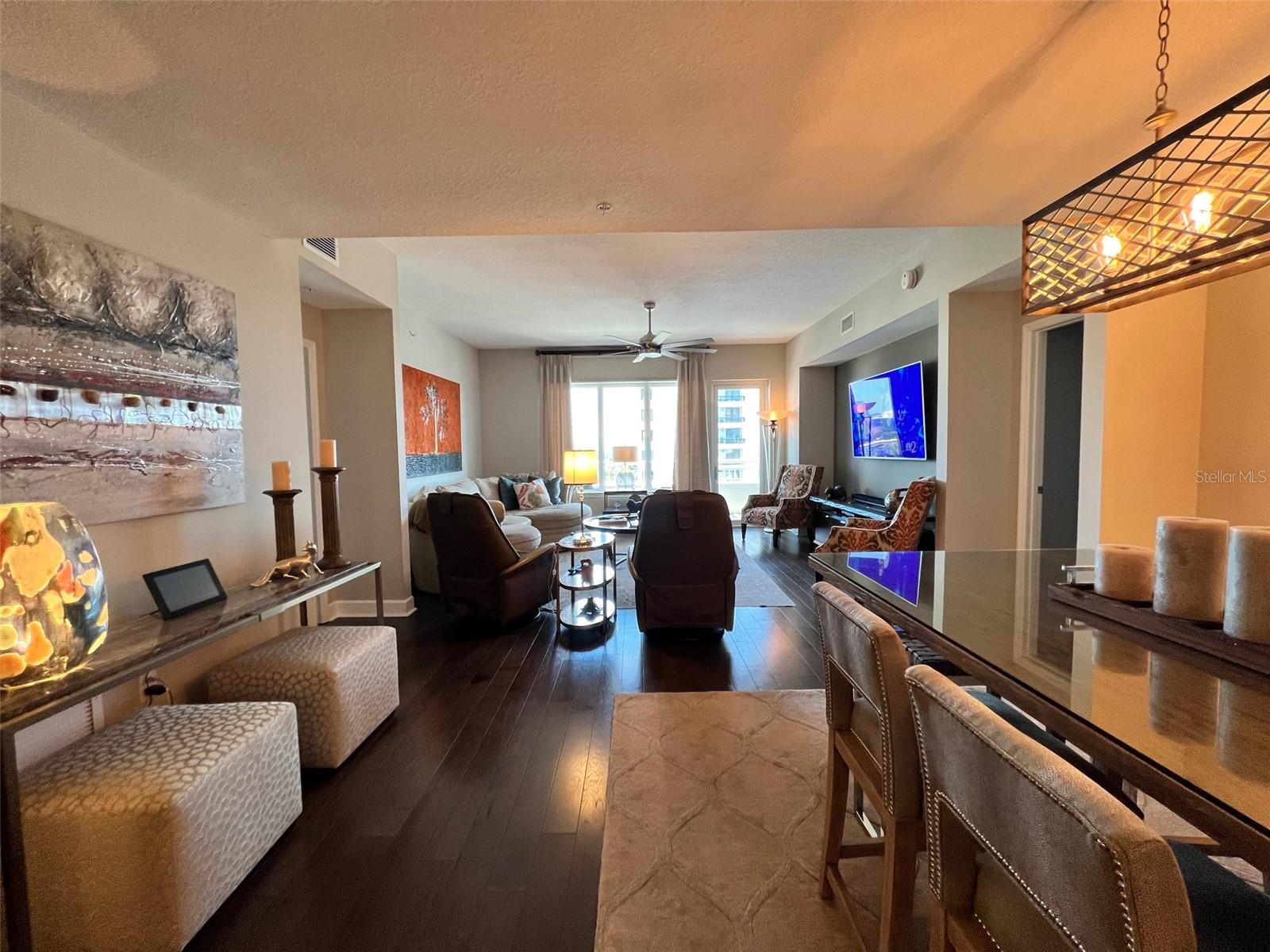 100 S EOLA DR #1105