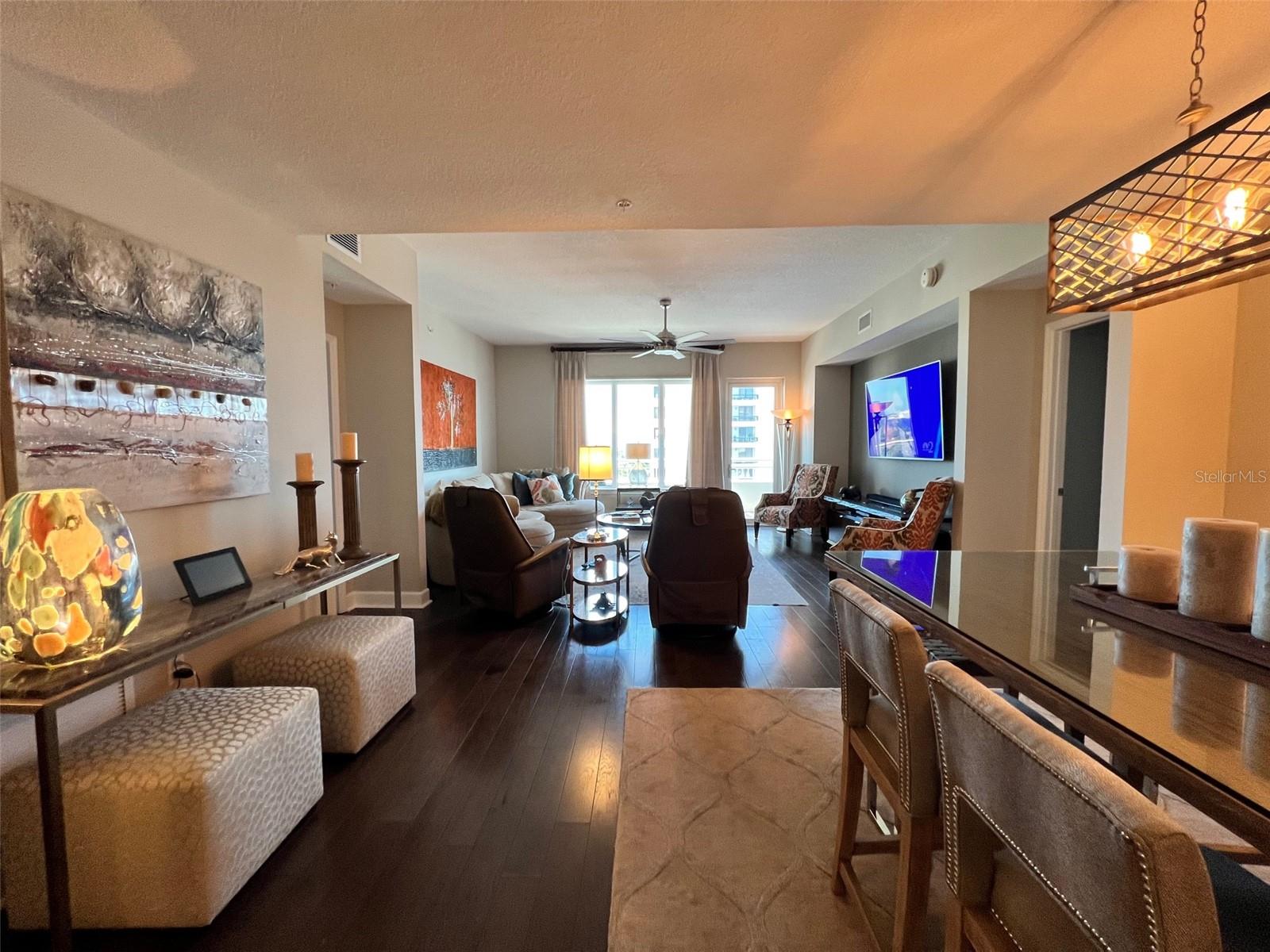 100 S EOLA DR #1105