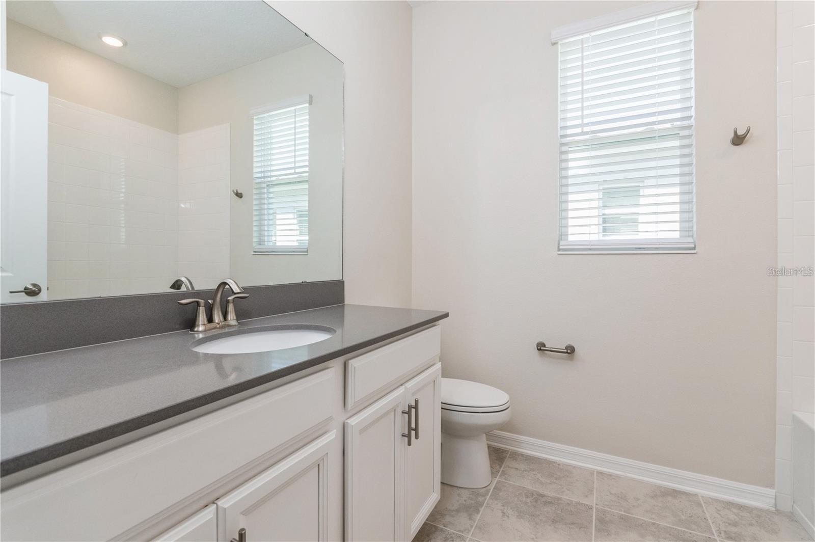 2738 NORWAY MAPLE CT