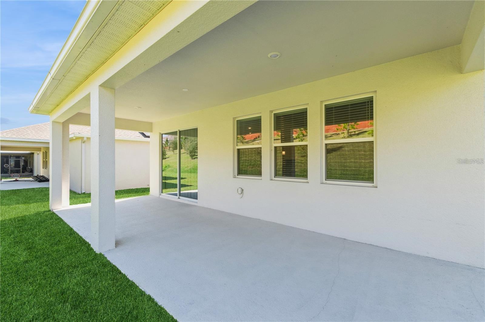 2738 NORWAY MAPLE CT