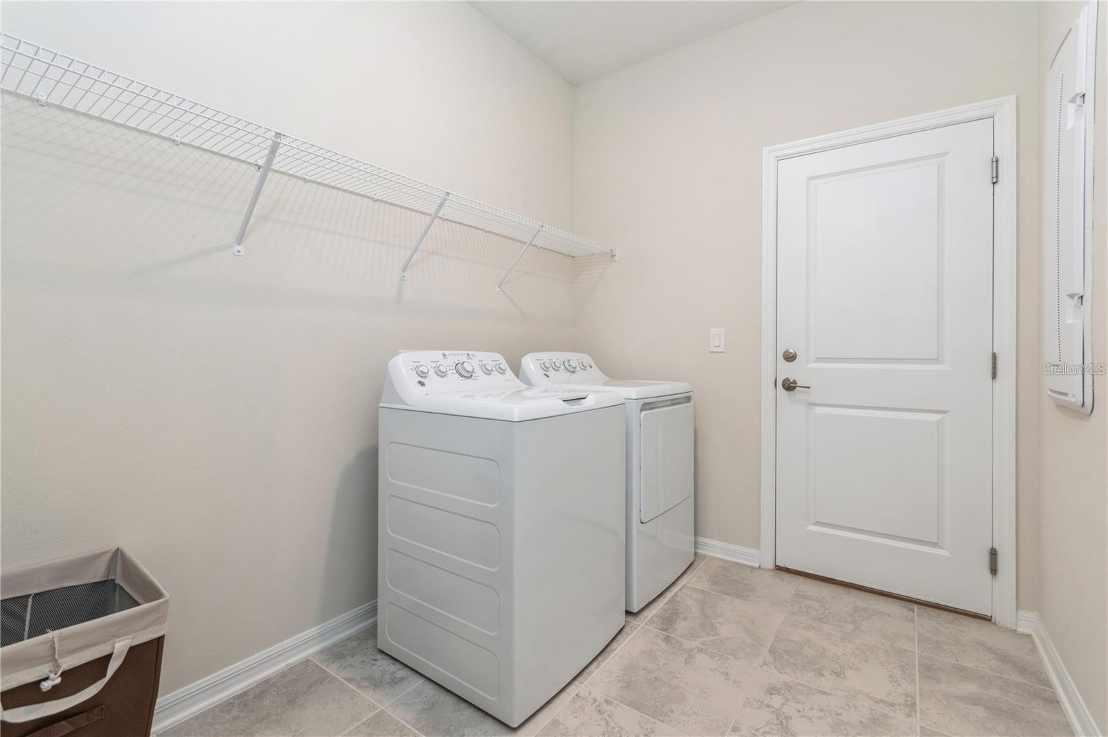 2738 NORWAY MAPLE CT