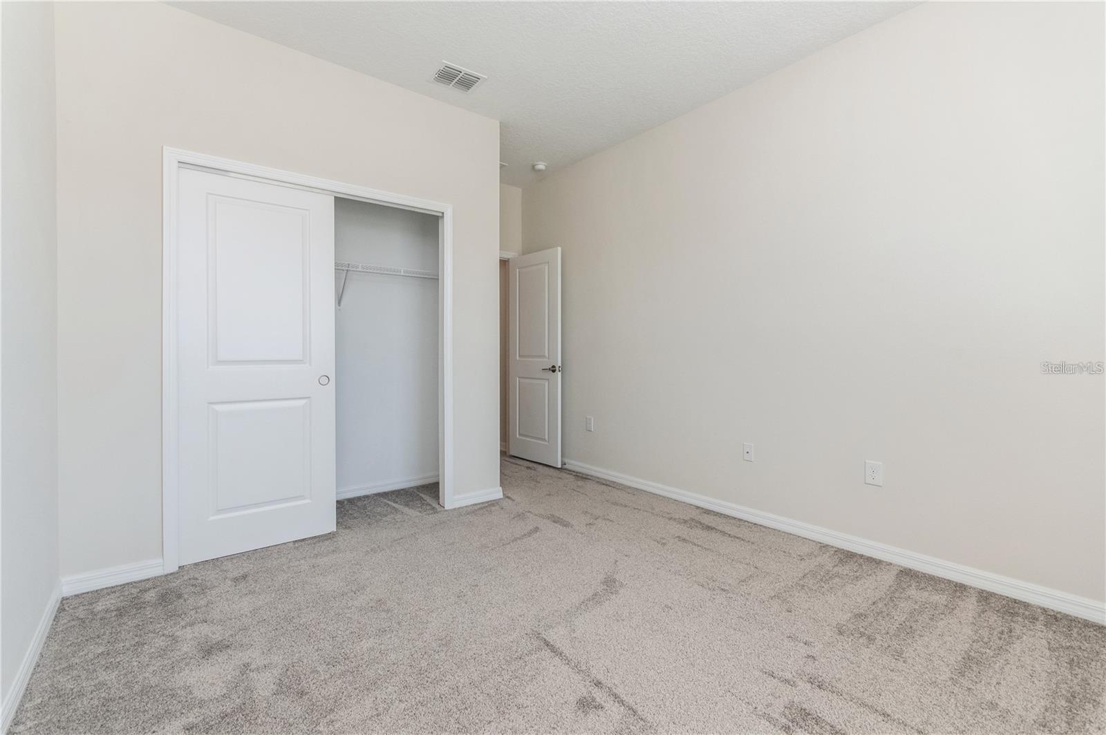 2738 NORWAY MAPLE CT