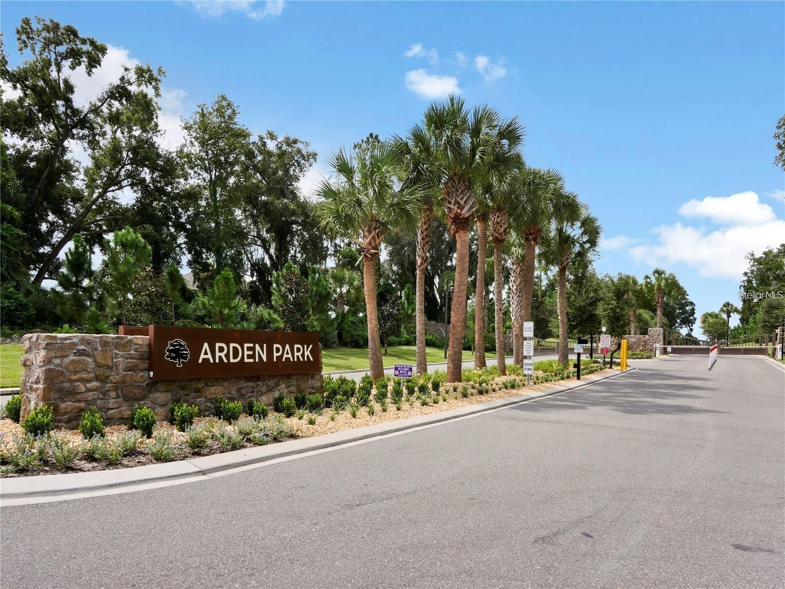 2738 NORWAY MAPLE CT