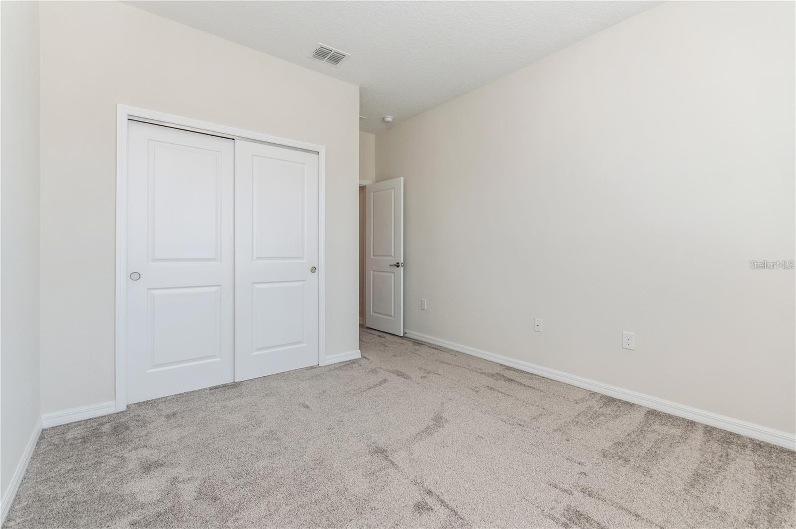 2738 NORWAY MAPLE CT