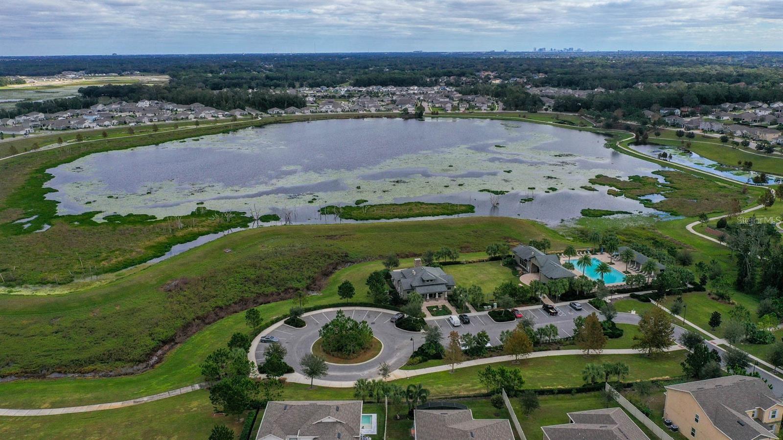 2738 NORWAY MAPLE CT