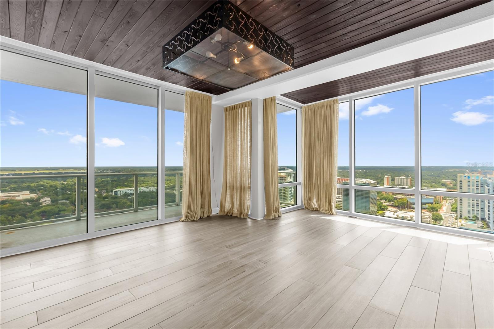 150 E ROBINSON ST #2701