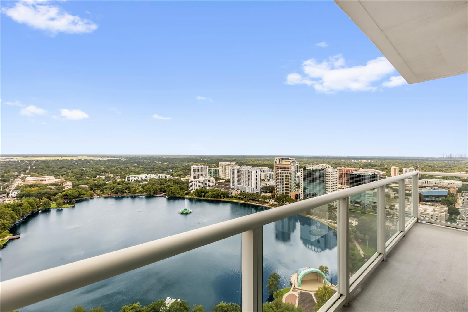 150 E ROBINSON ST #2701