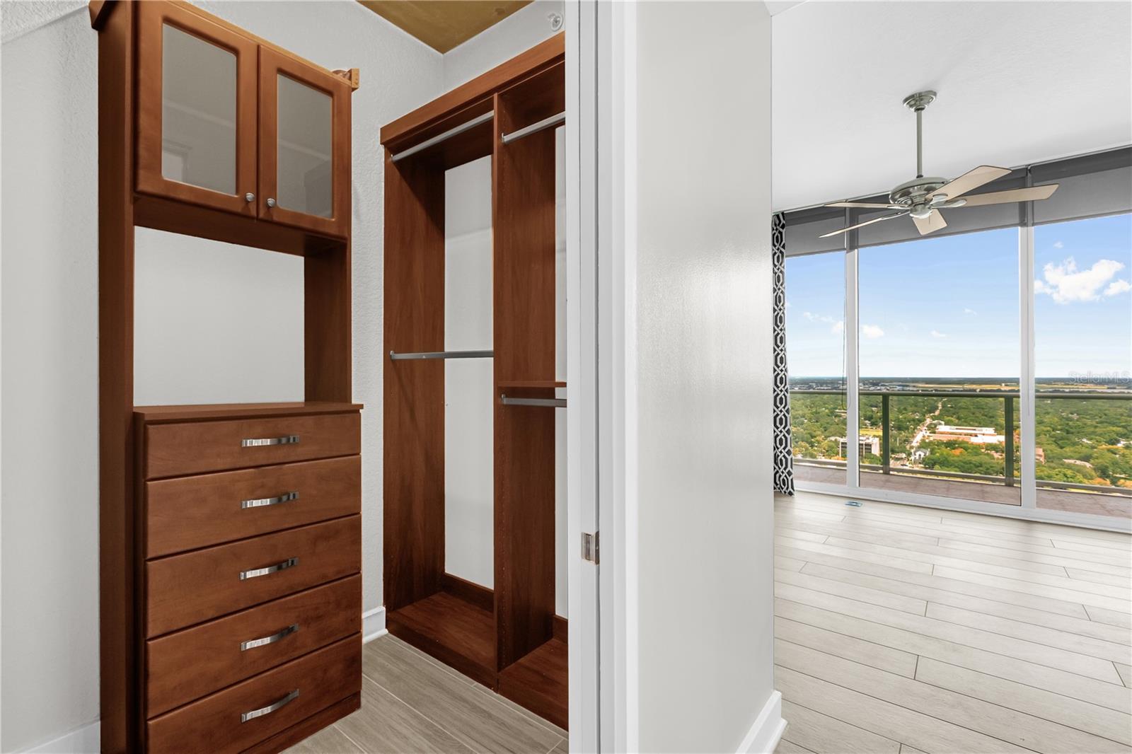 150 E ROBINSON ST #2701