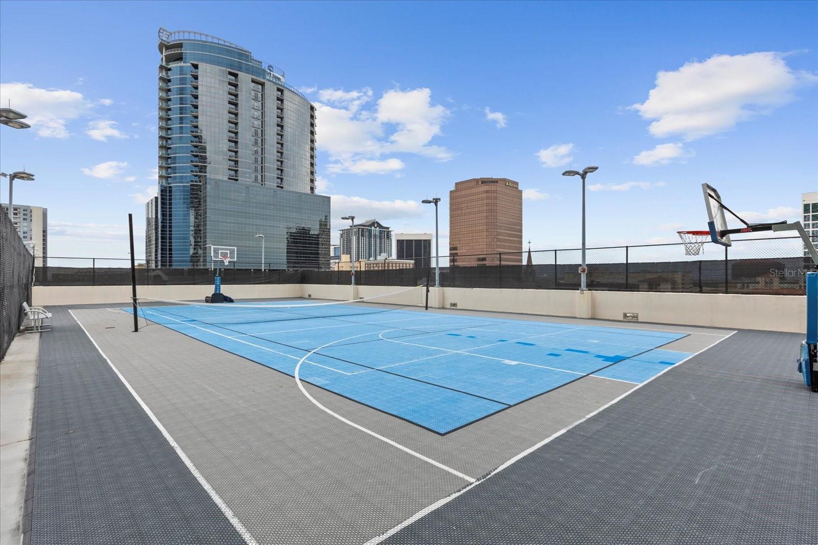 150 E ROBINSON ST #2701