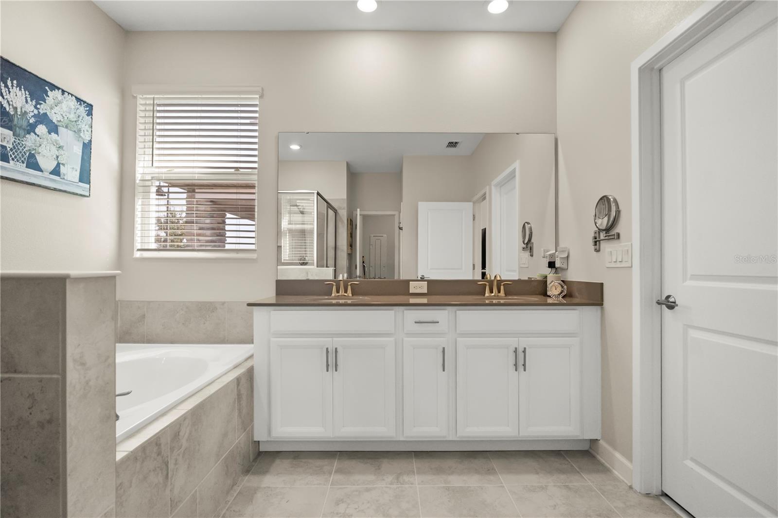 2292 MOUNTAIN PINE ST