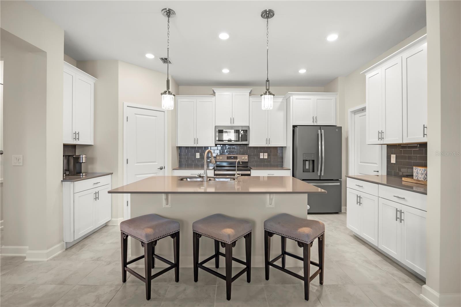 2292 MOUNTAIN PINE ST