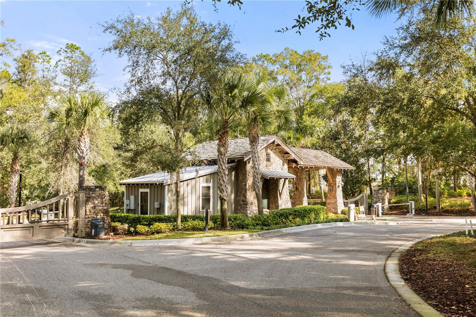 2292 MOUNTAIN PINE ST