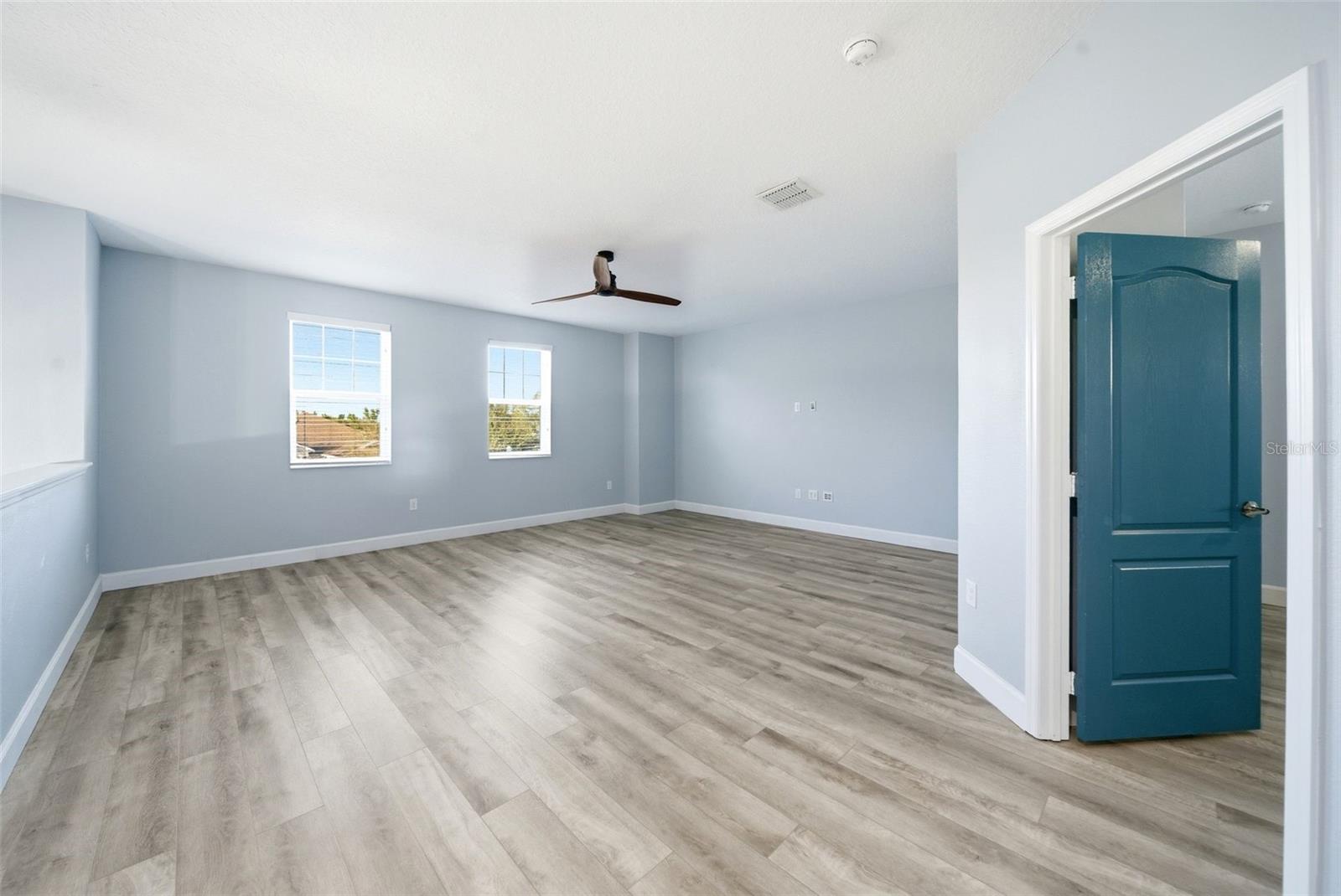 15210 SOUTHERN MARTIN ST