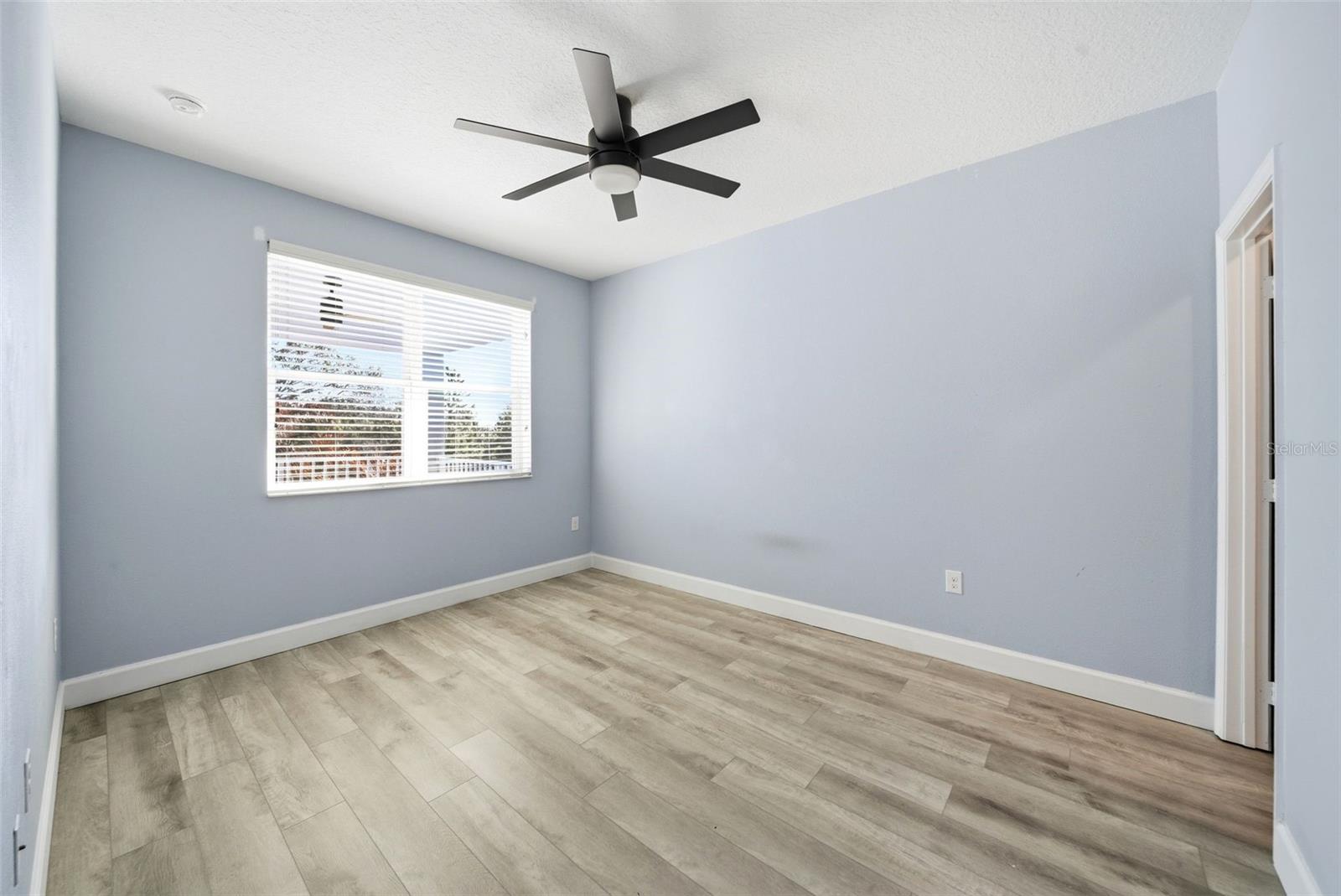 15210 SOUTHERN MARTIN ST