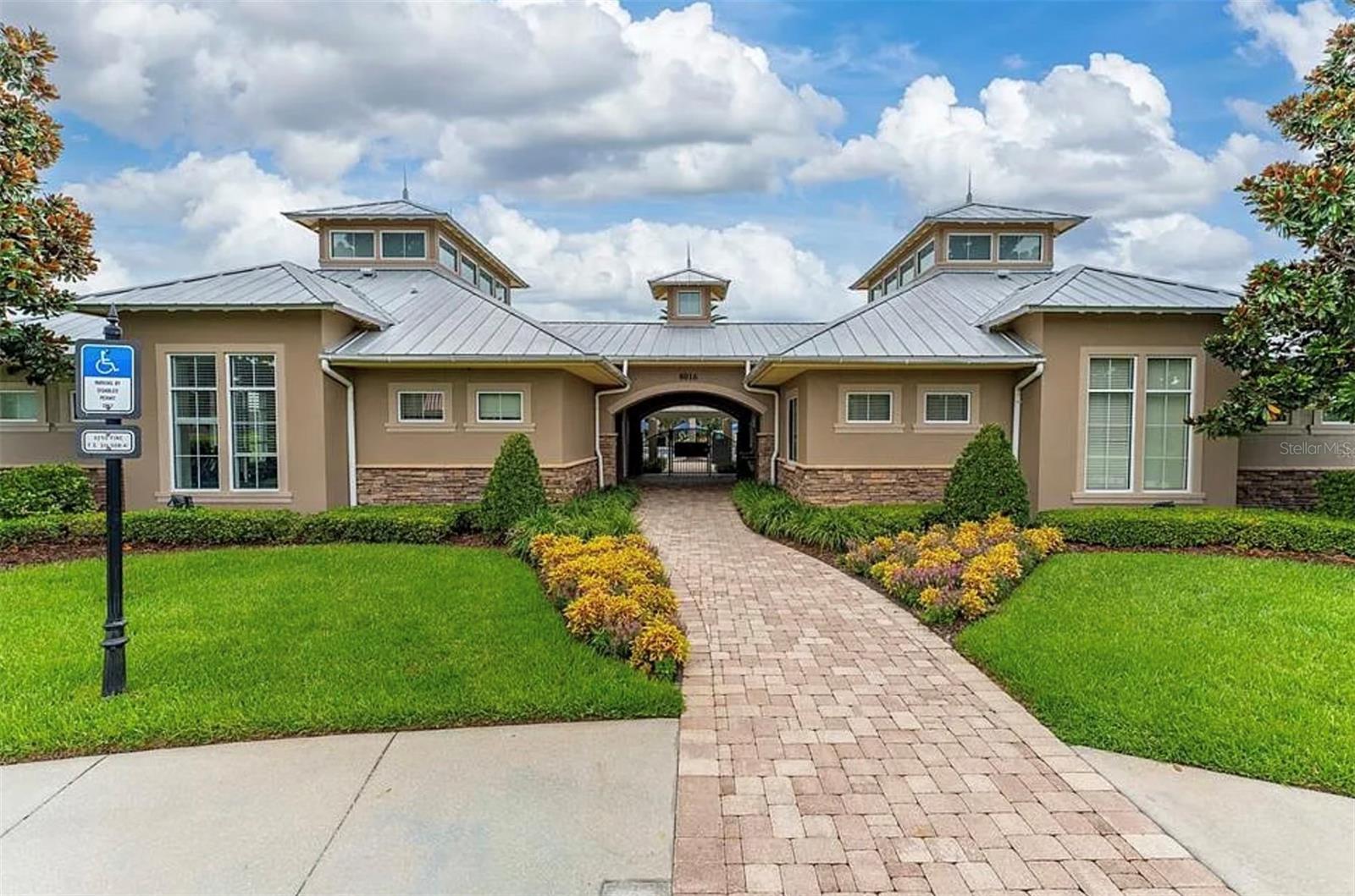 15210 SOUTHERN MARTIN ST