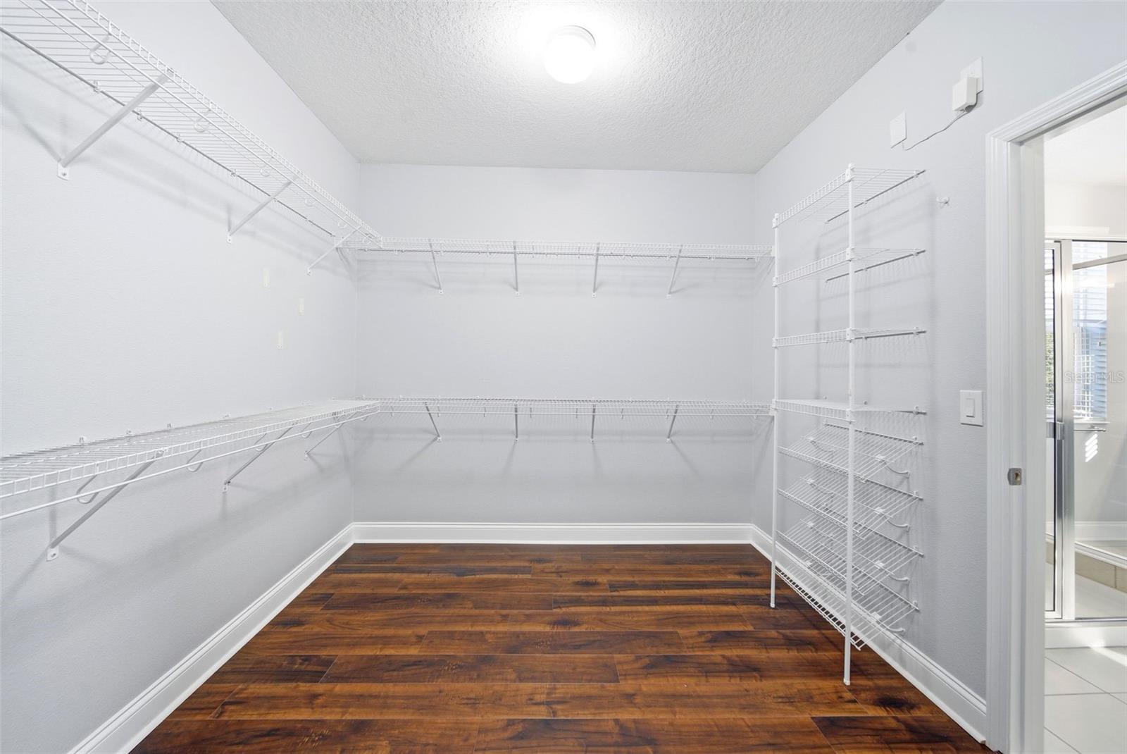 15210 SOUTHERN MARTIN ST