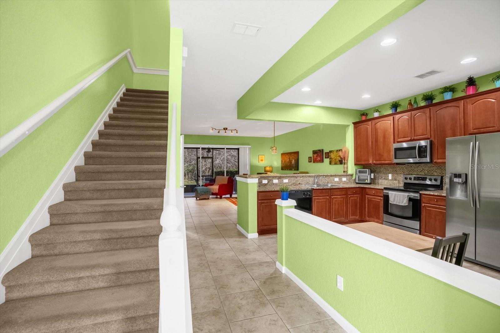 1120 ROCK HARBOR AVE