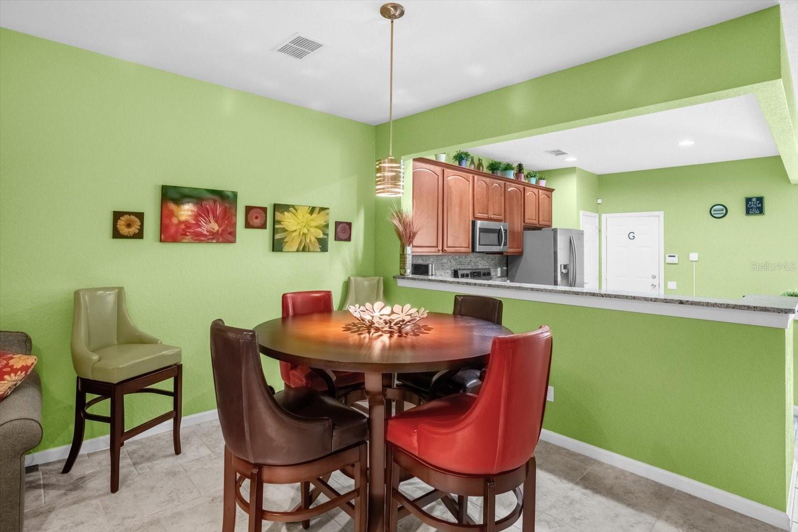 1120 ROCK HARBOR AVE