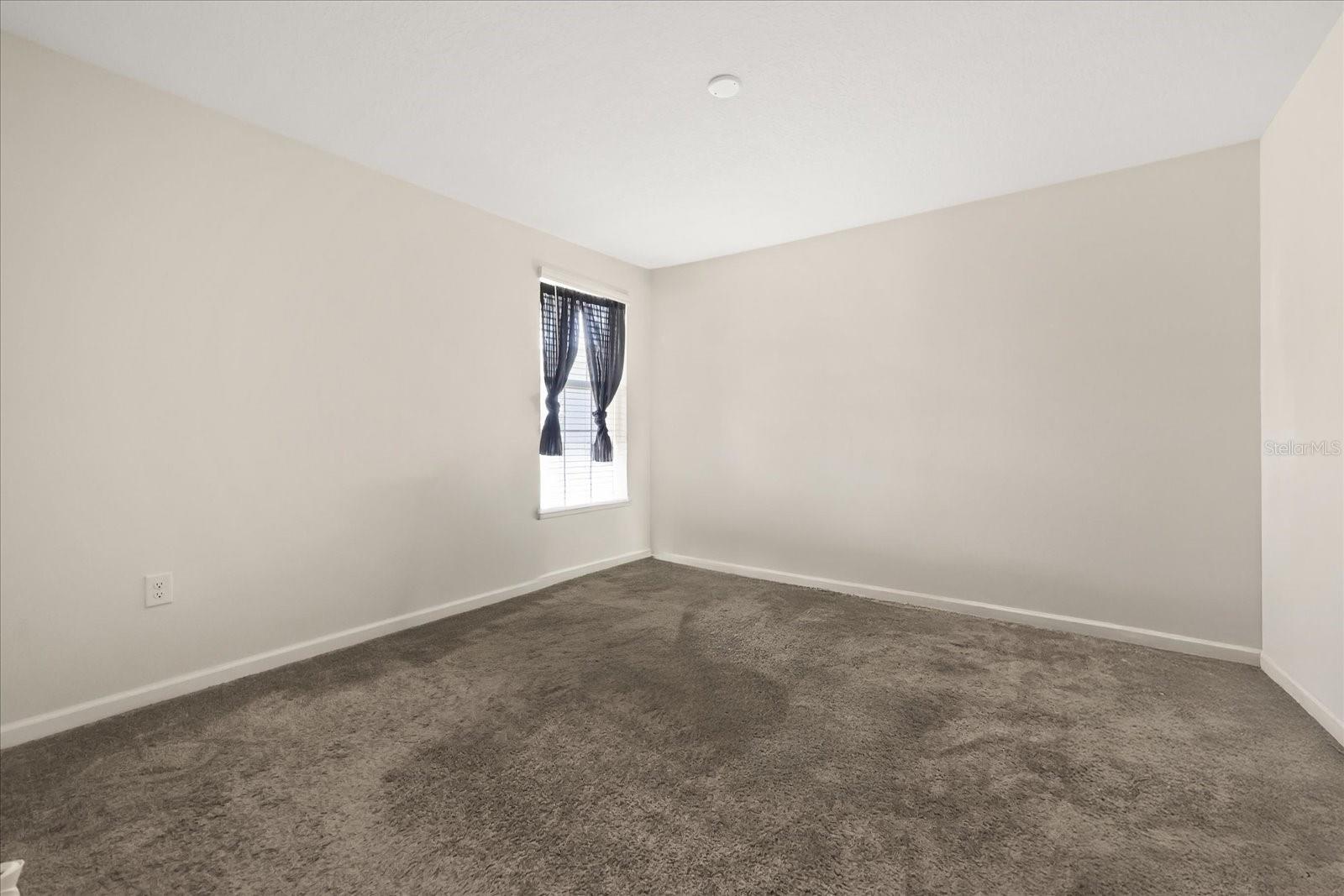 2280 MOUNTAIN PINE ST