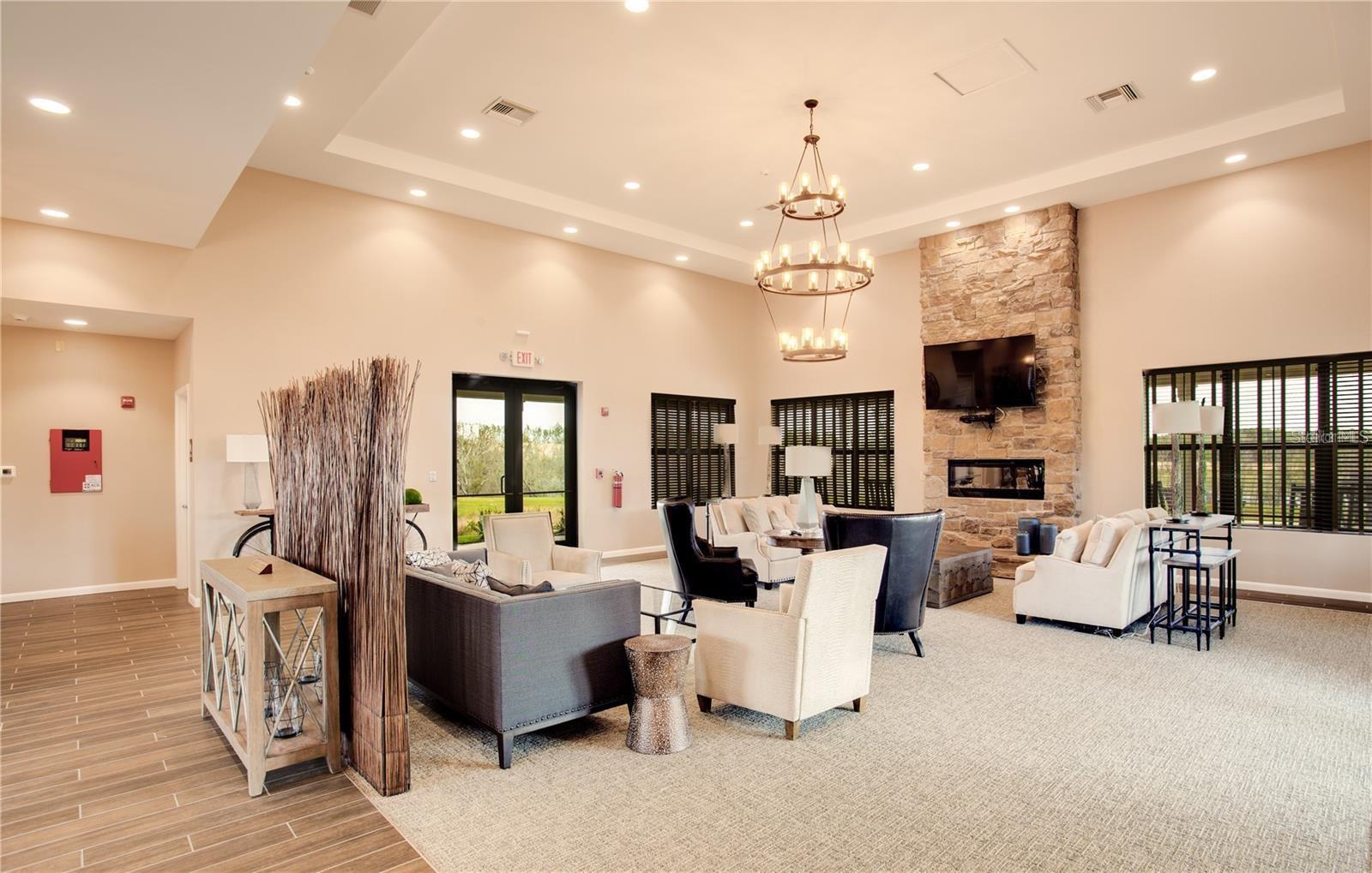 2280 MOUNTAIN PINE ST