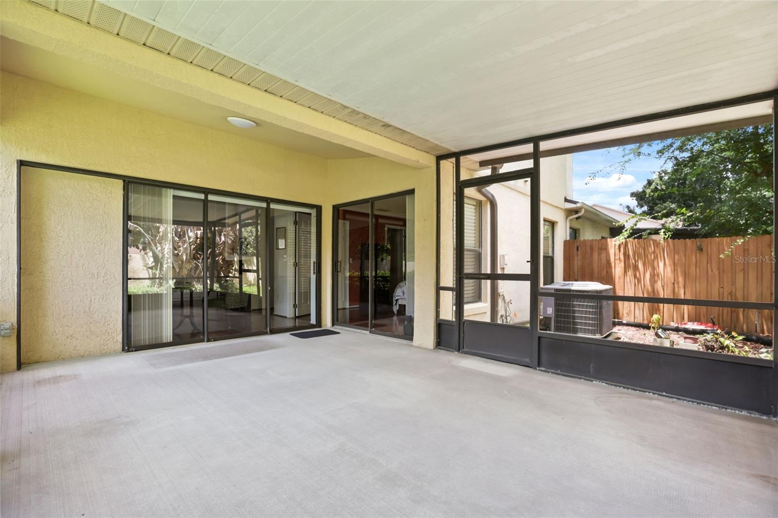 223 HERON ST