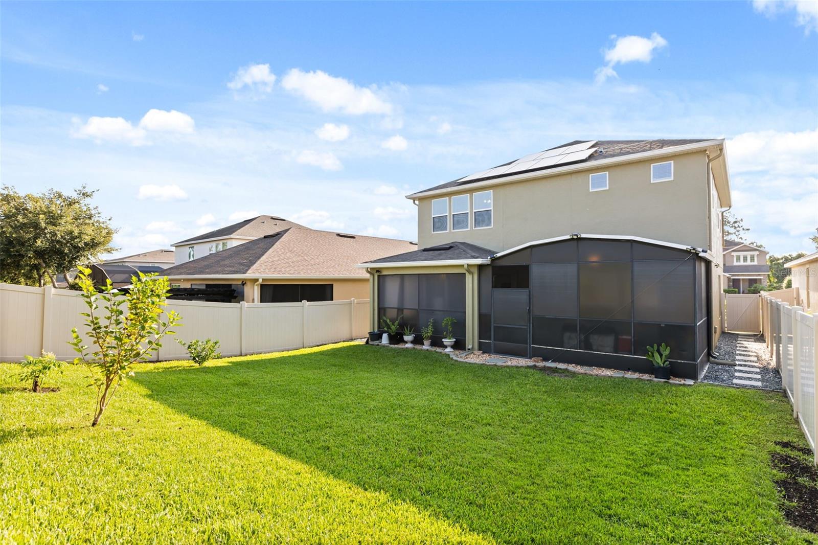 1452 SOURWOOD DR