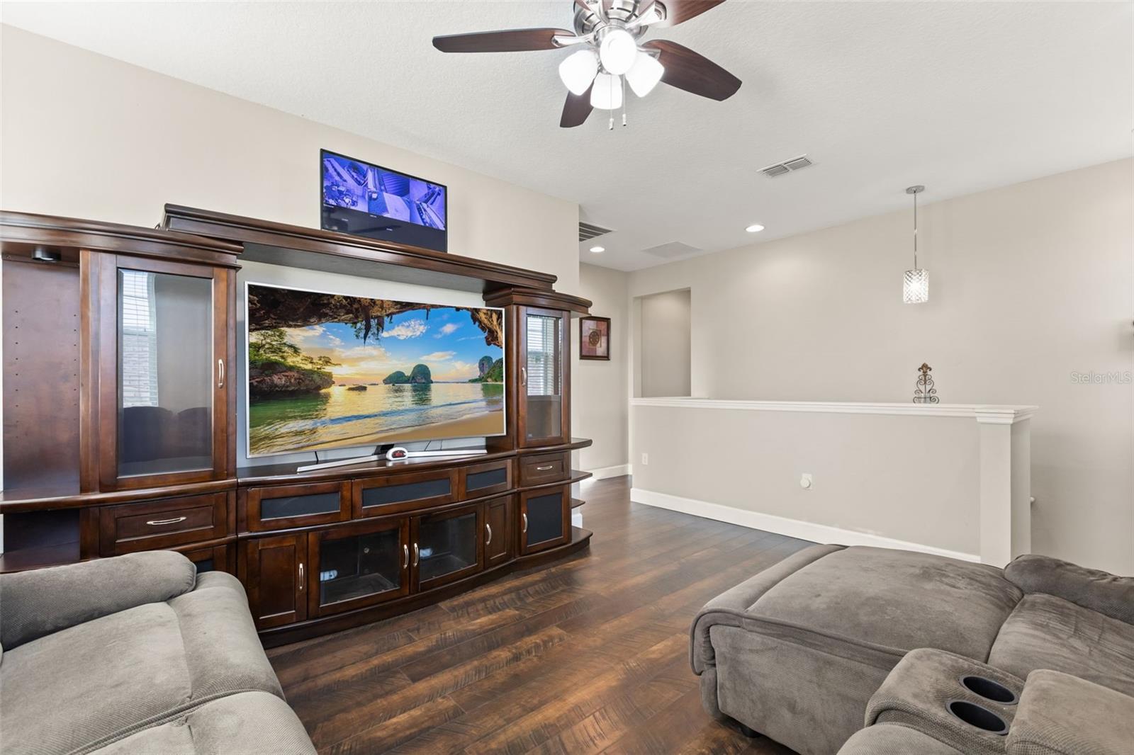 1452 SOURWOOD DR