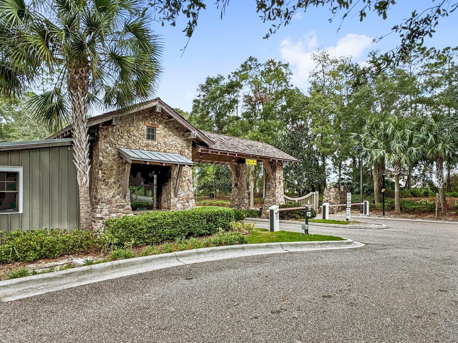 1452 SOURWOOD DR