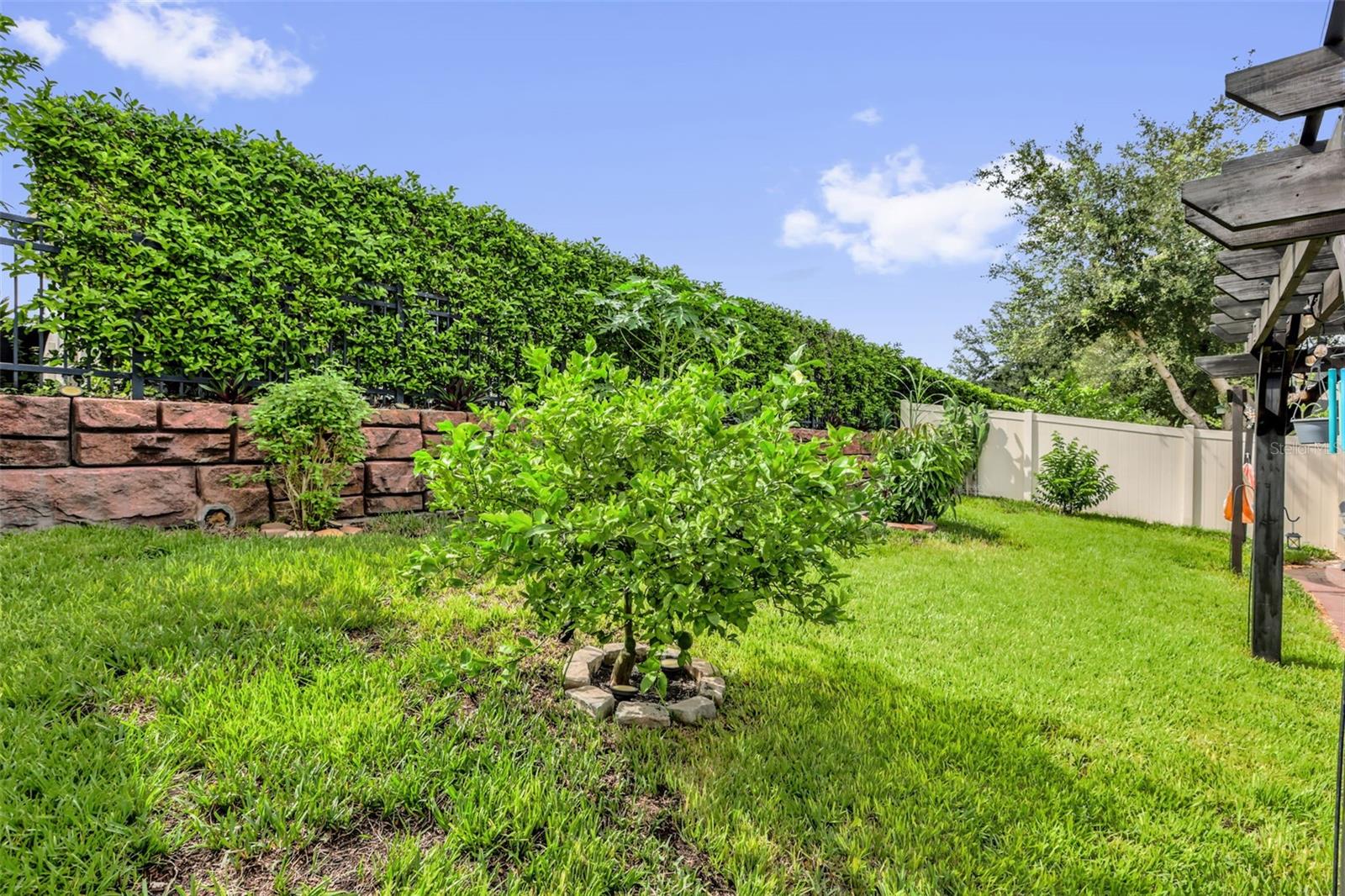1456 SOURWOOD DR