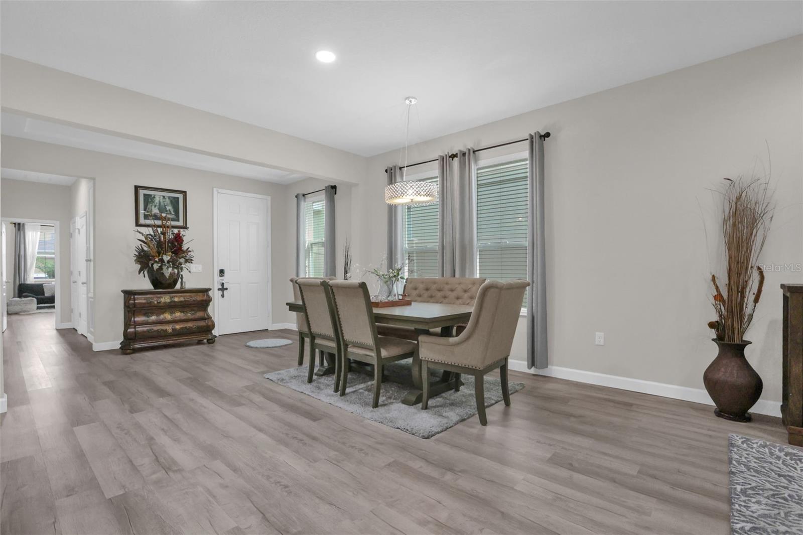 1456 SOURWOOD DR