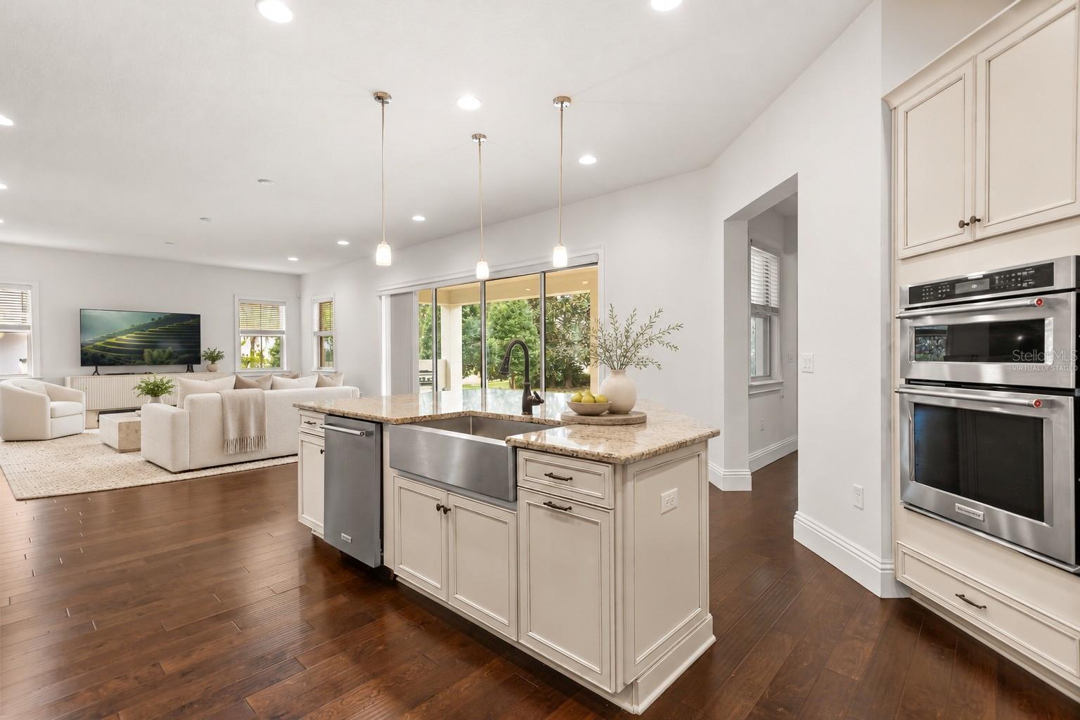 5508 EMERSON POINTE WAY