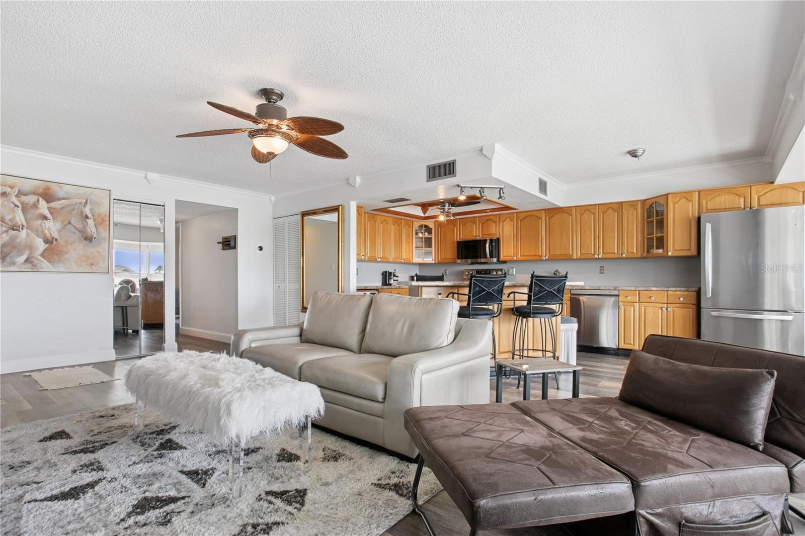 661 POINSETTIA AVE #307