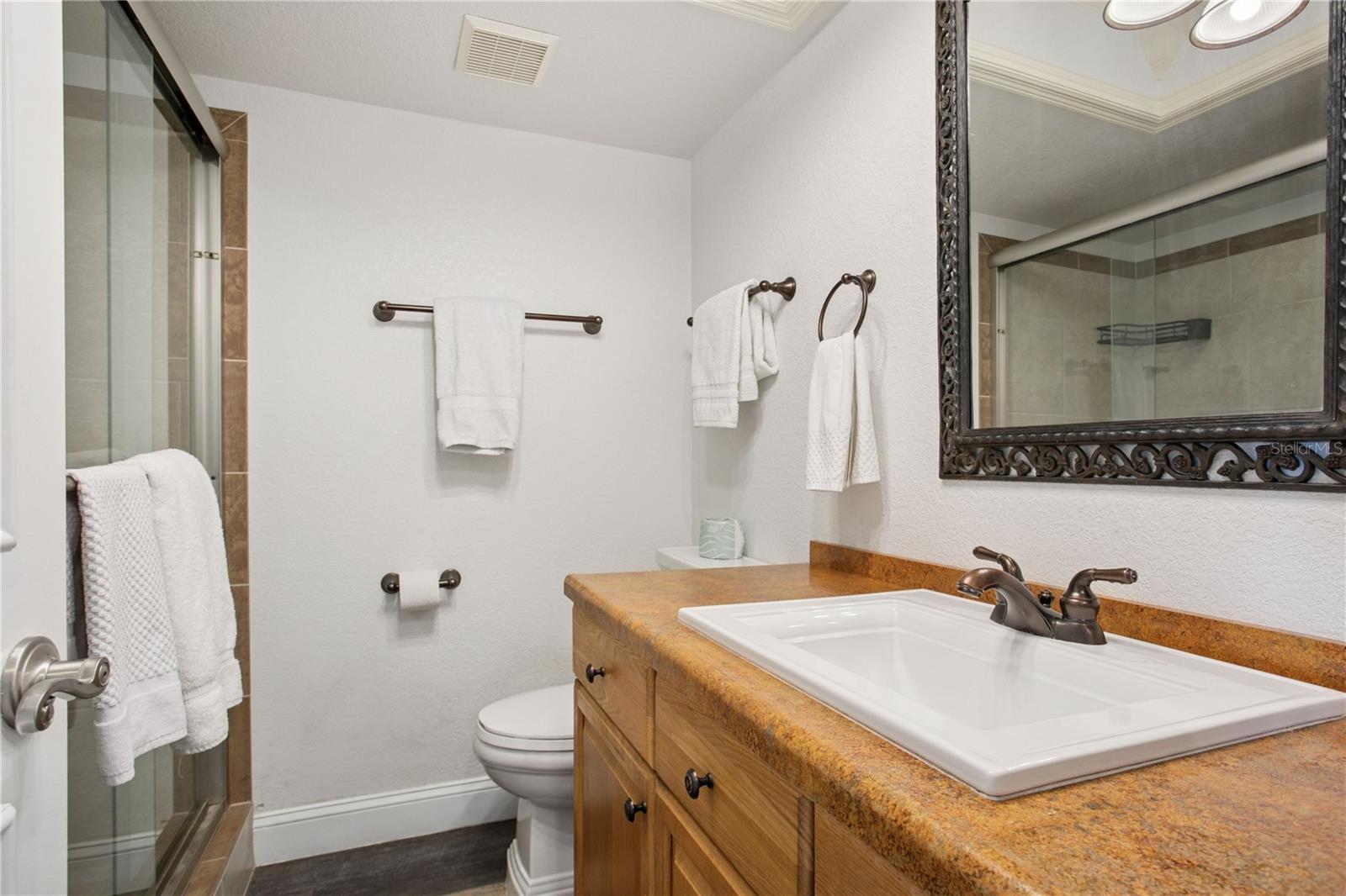 661 POINSETTIA AVE #307