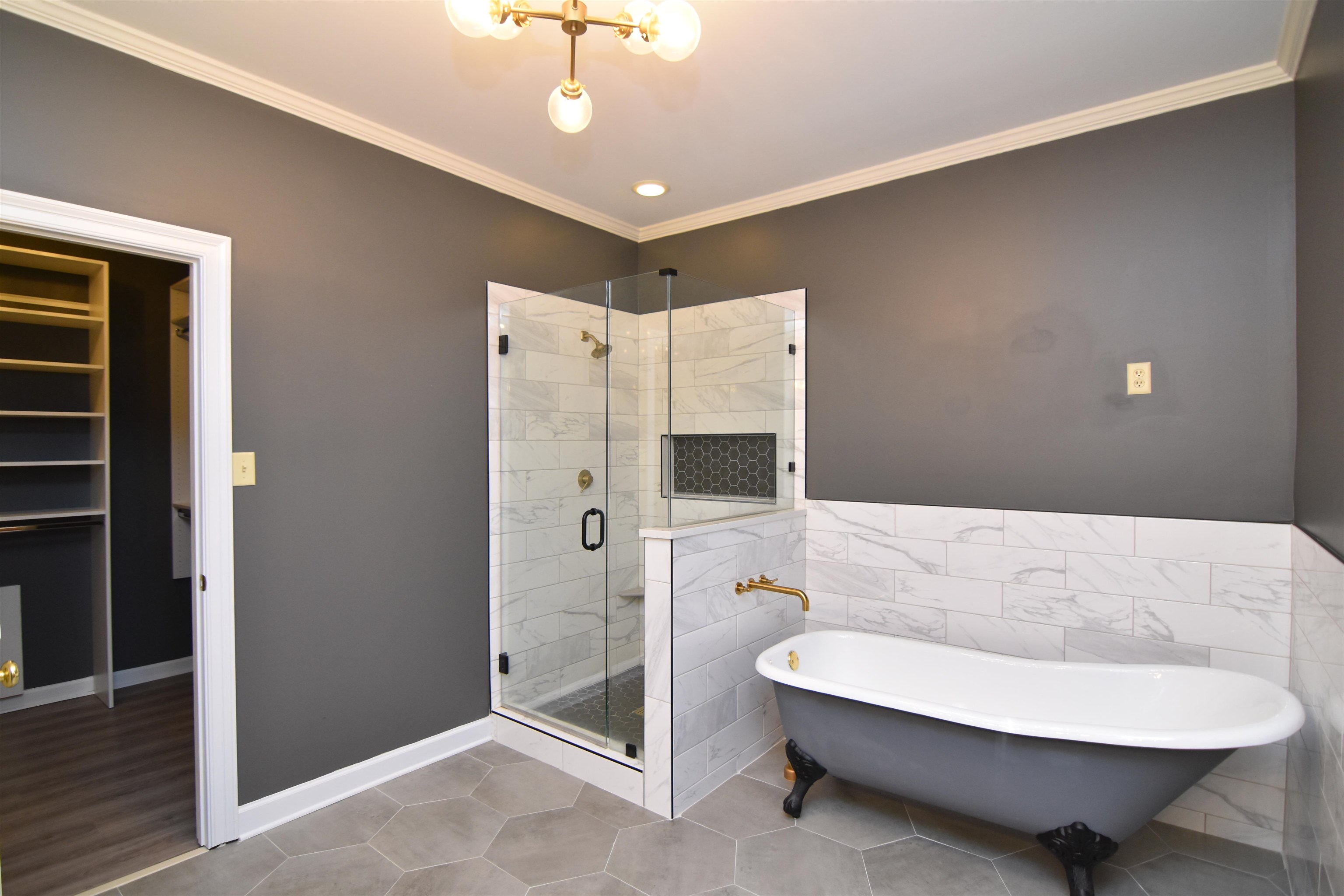 4880 SNICKERS DR
