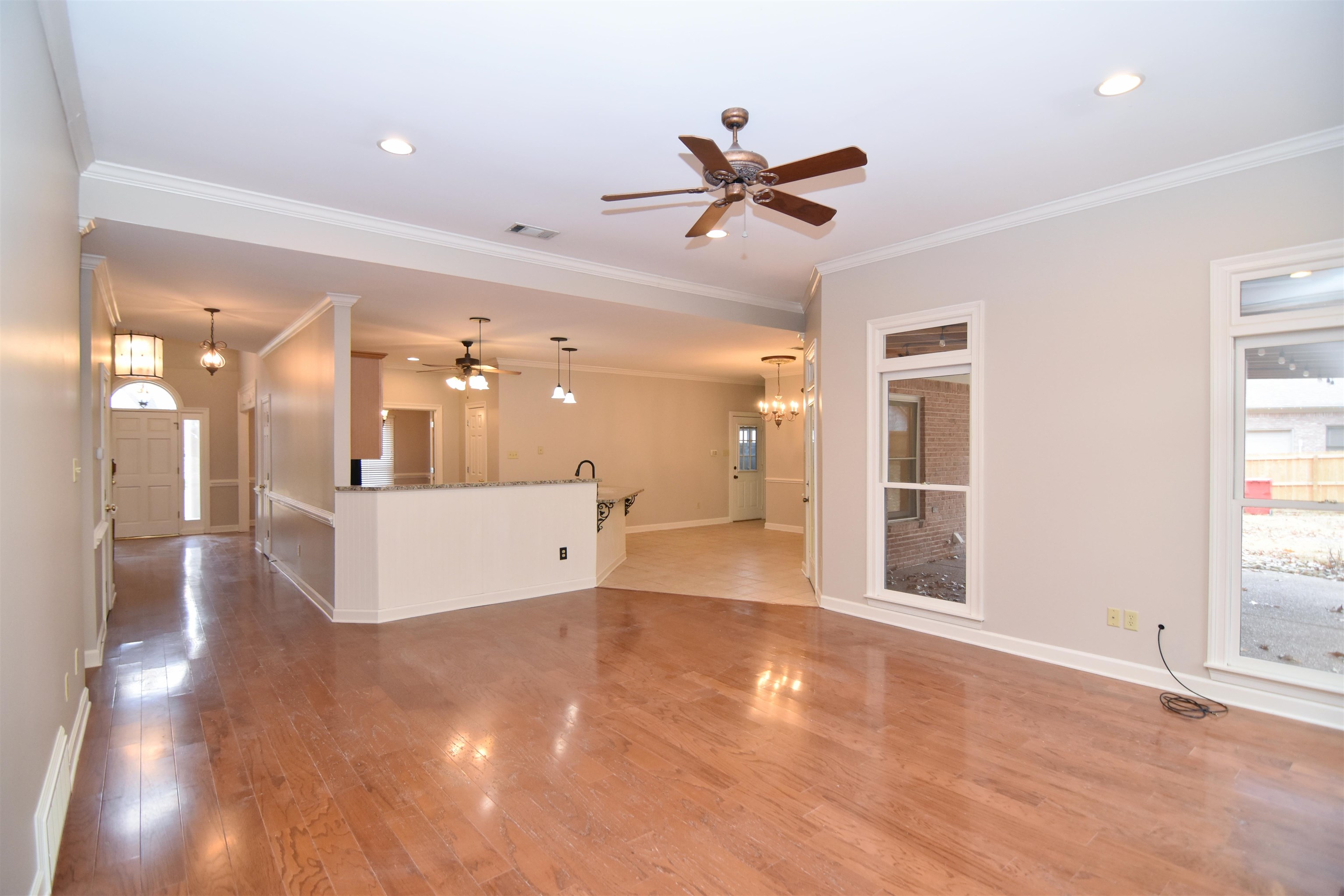 4880 SNICKERS DR
