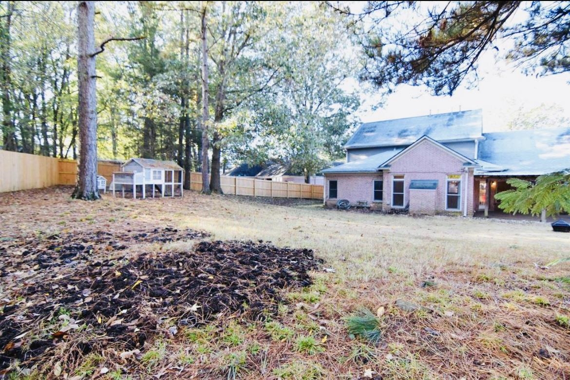 4880 SNICKERS DR