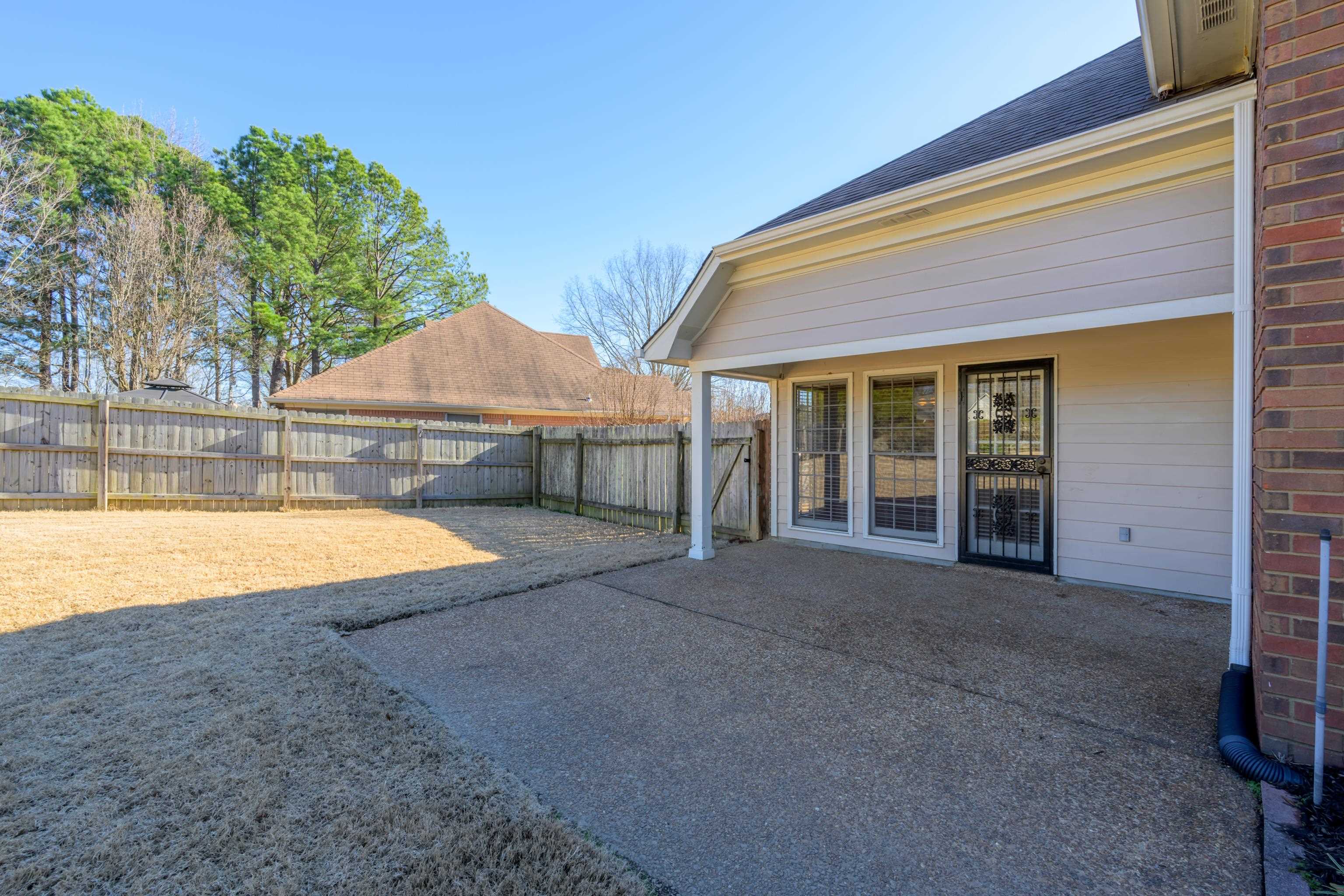 8386 KING WILLIAM DR