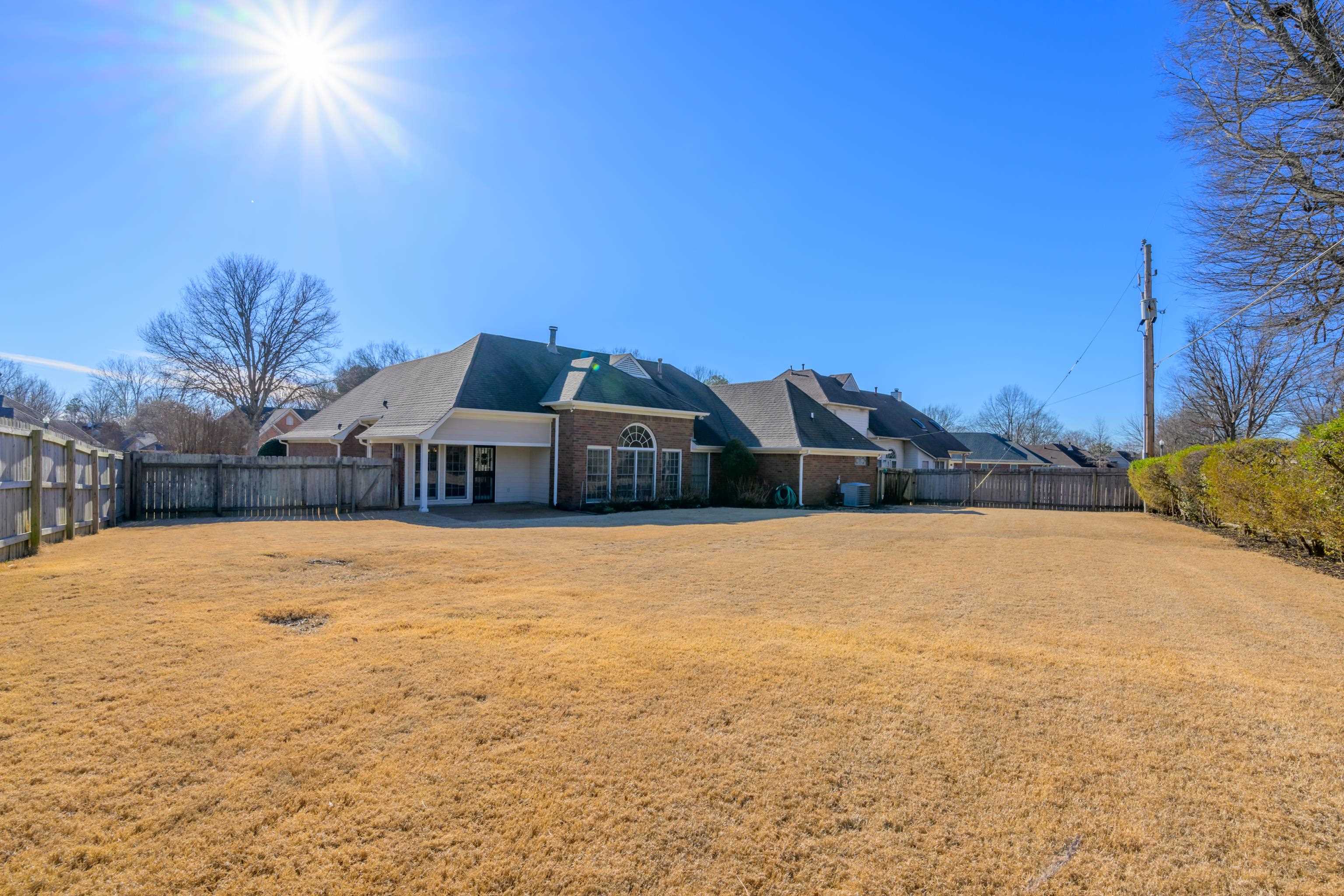 8386 KING WILLIAM DR