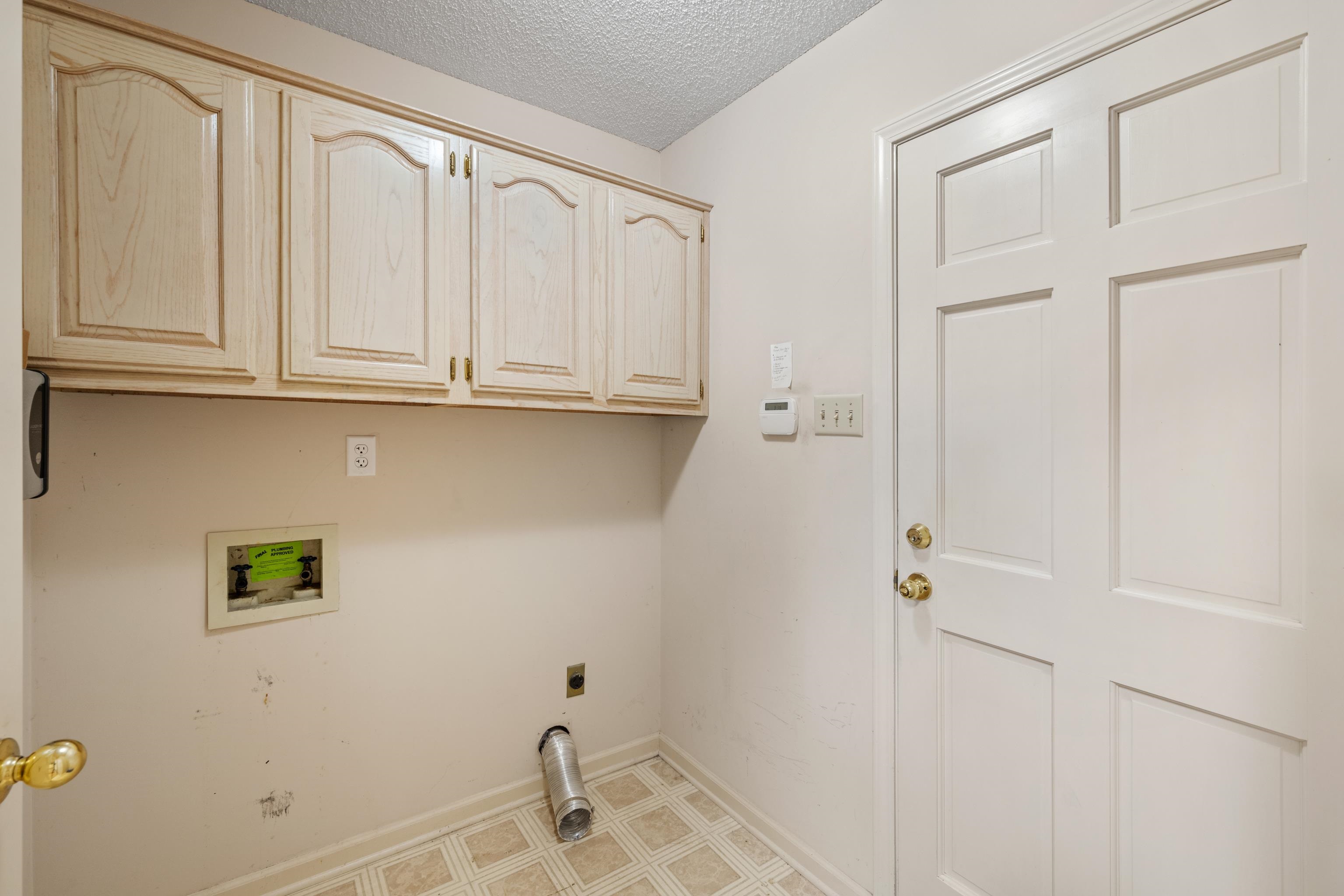 8386 KING WILLIAM DR